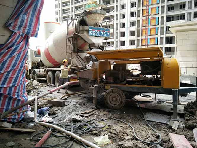 7月15日蘇州細石混凝土泵合作江蘇省建天鉑華庭項目 7月15日蘇州細石混凝土泵合作江蘇省建天鉑華庭項目