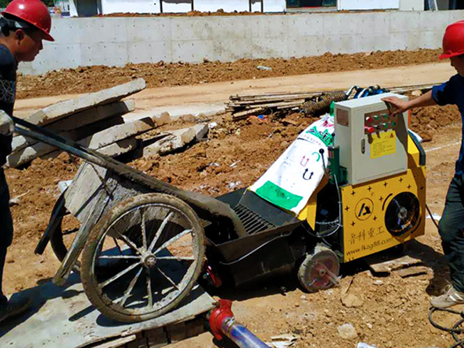 二次構造柱專用泵合作振中建設東方鹽湖城國際養(yǎng)生城項目